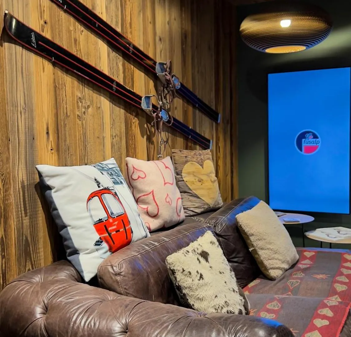 Hotel Mont-Blanc Val D'Isere 4*, Val-dʼIsère